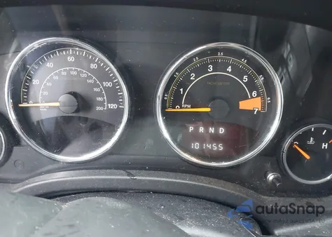 2016 Jeep Compass Latitude из США, поврежденный, VIN 1C4NJDEB2GD573019